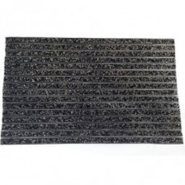 Crystal_rock_con_catena_black_diamond_foglio (UK)