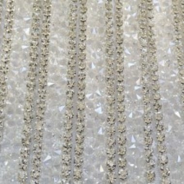 Crystal_rock_con_catena_trasparente_colore (UK)