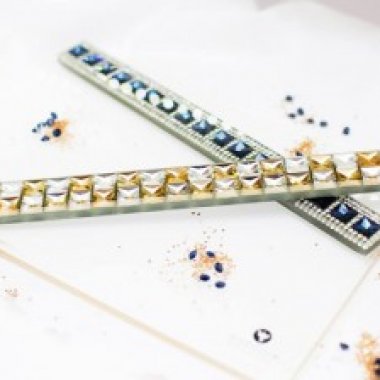 Crys-Tile_piastrelle con strass (UK)