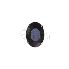 Ovale in cristallo con castone NERO
